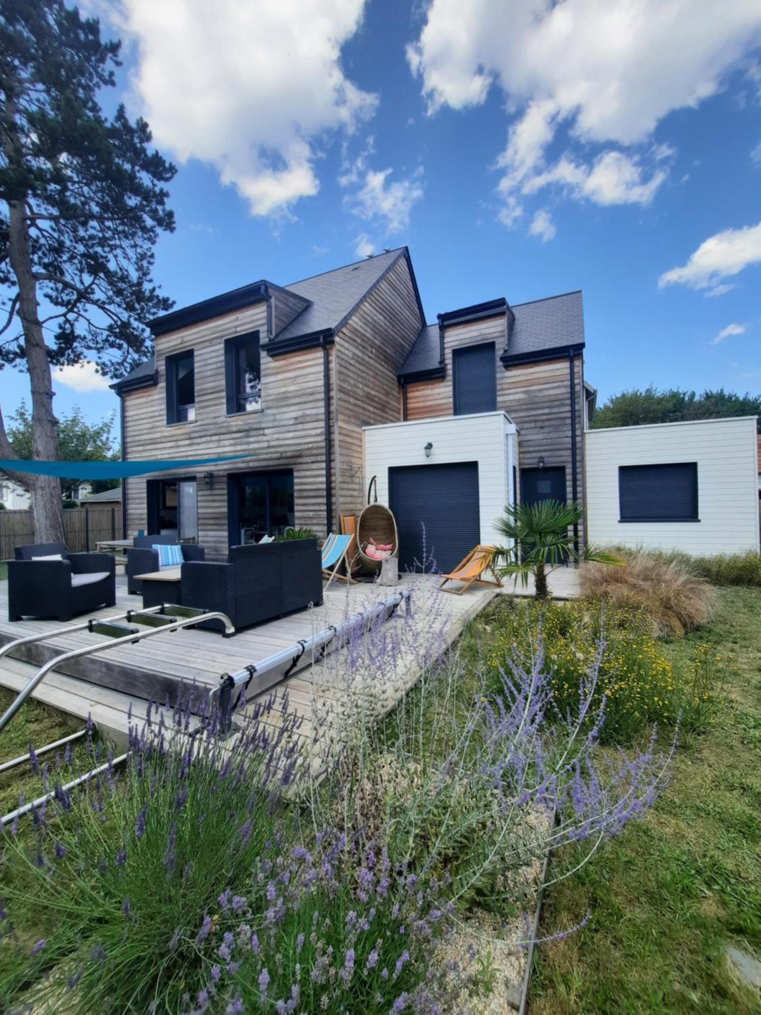 Ferienhaus Rare A - Maison Neuve Avec Piscine Et Jardin *